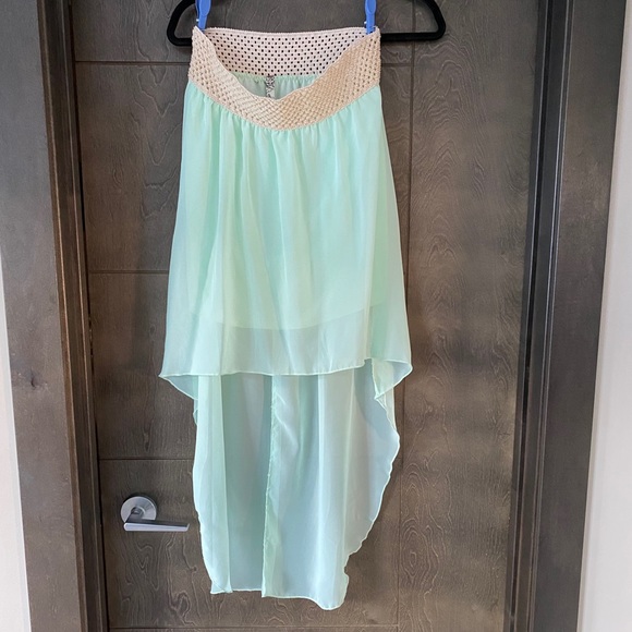 Bella D Mint High Low Crochet Detail Skirt - Picture 1 of 6